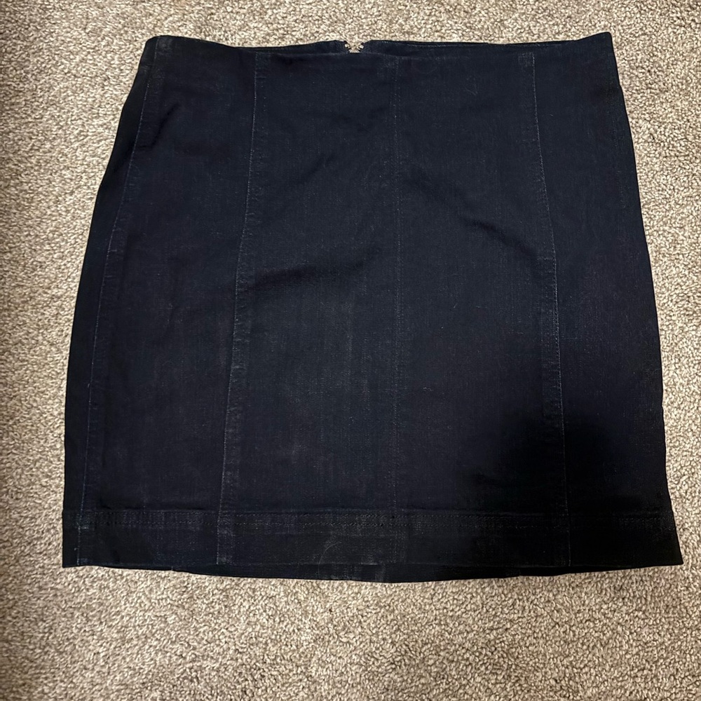 Tinseltown Dark Denim Pencil Skirt